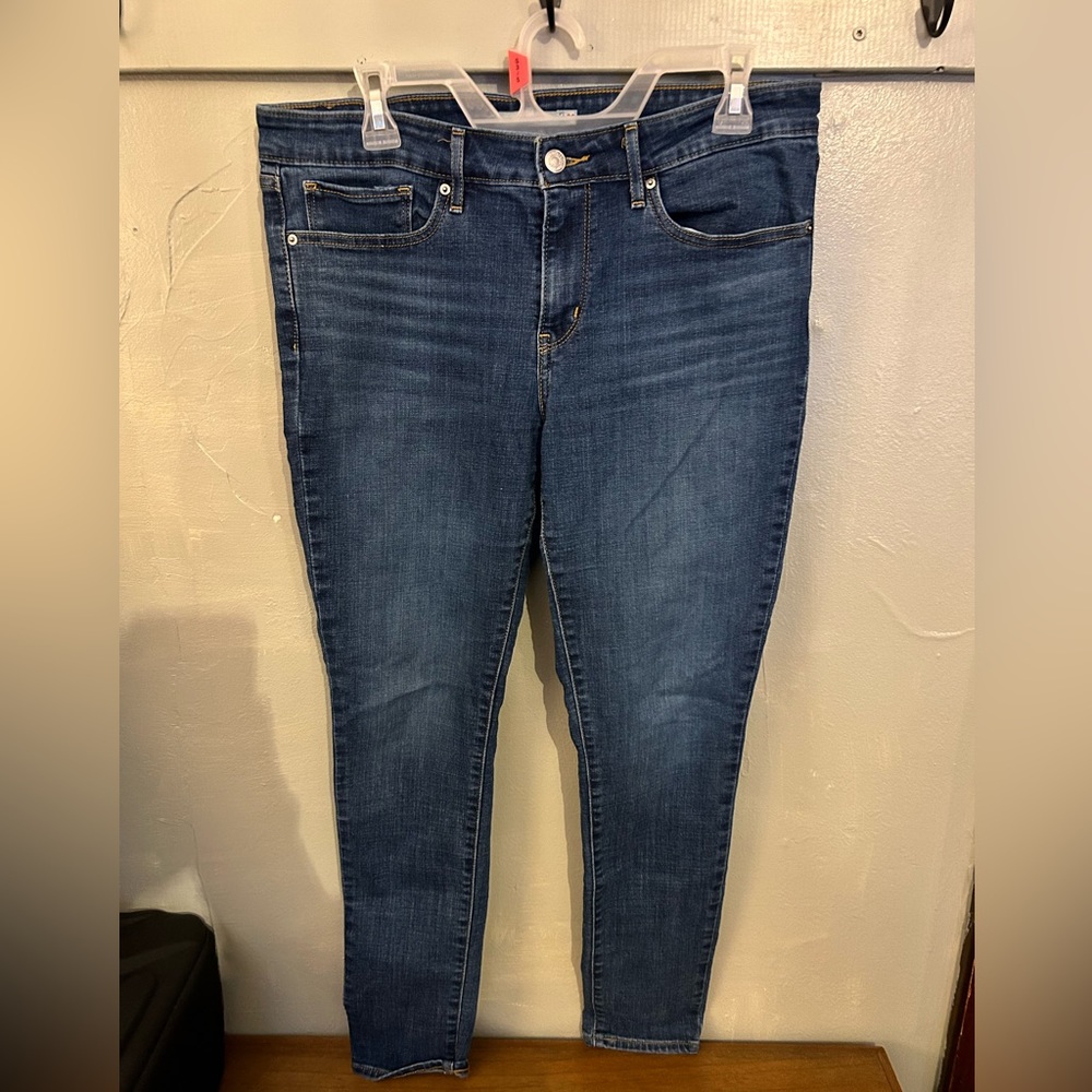 Women’s Levi’s 711 Skinny Jeans, Size 30 (10)